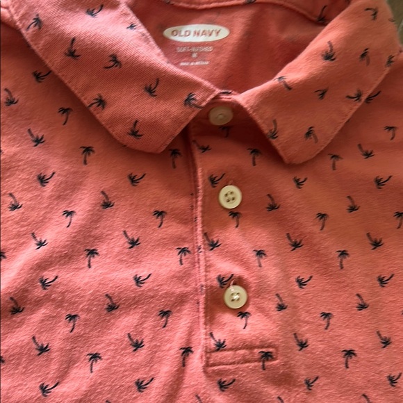 Old Navy Coral Polo with Tiny Black Palm Motif - Picture 5 of 7